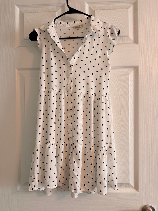 stradivarius Dresses & Skirts - Stradivarius White Dress with Black and Gray Polka Dots
